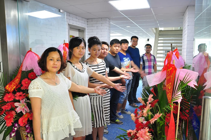 1532490135109890.jpg 無紙化會議軟件_多媒體智能會議系統(tǒng)方案