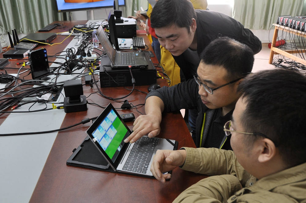 無紙化會議系統|高清混合矩陣|中控系統|專業音響系統